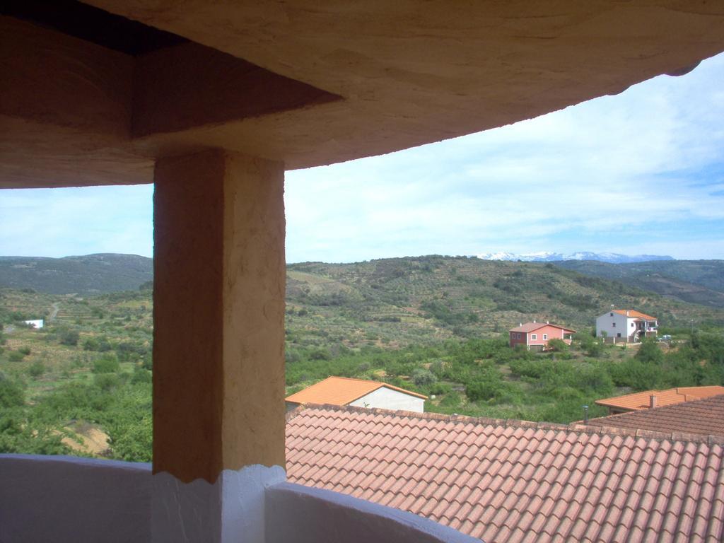 Apartamento El Dragon Serrano Sotoserrano Dış mekan fotoğraf